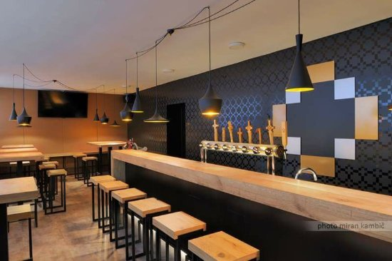 Reservoir Dogs Brewery taproom