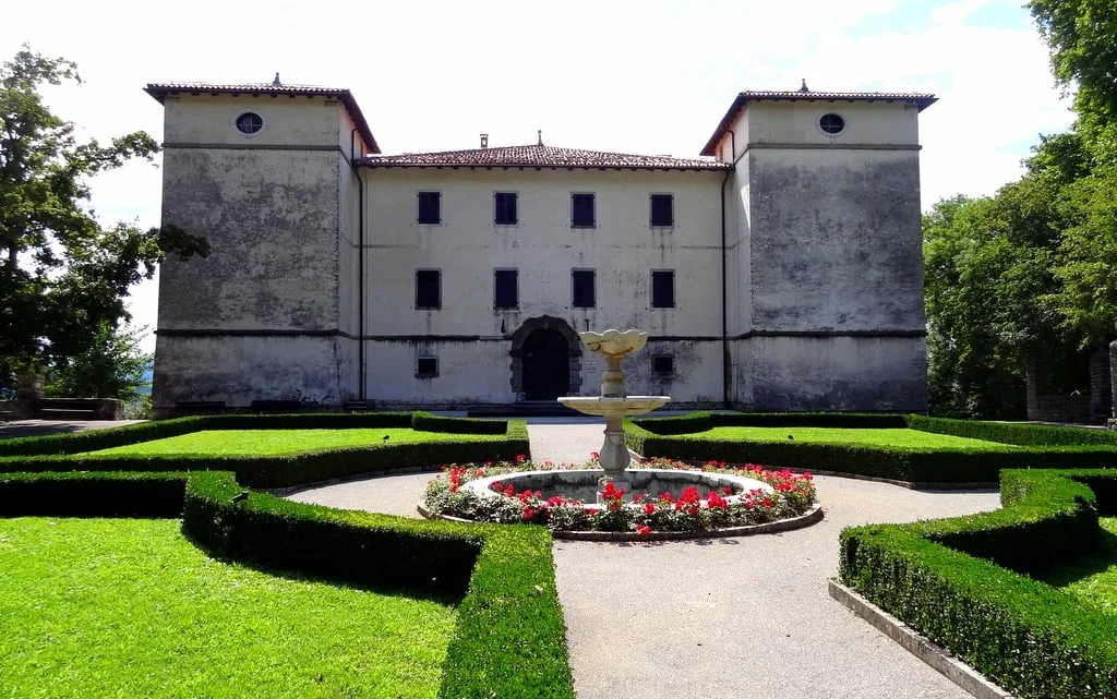 Kromberk Castle