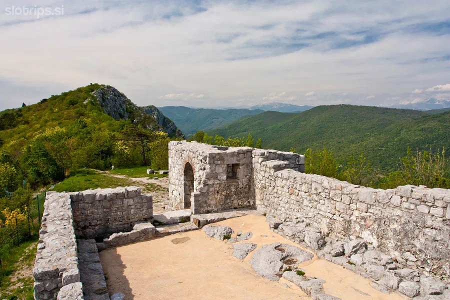 Panoramic view from Sabotin across the border